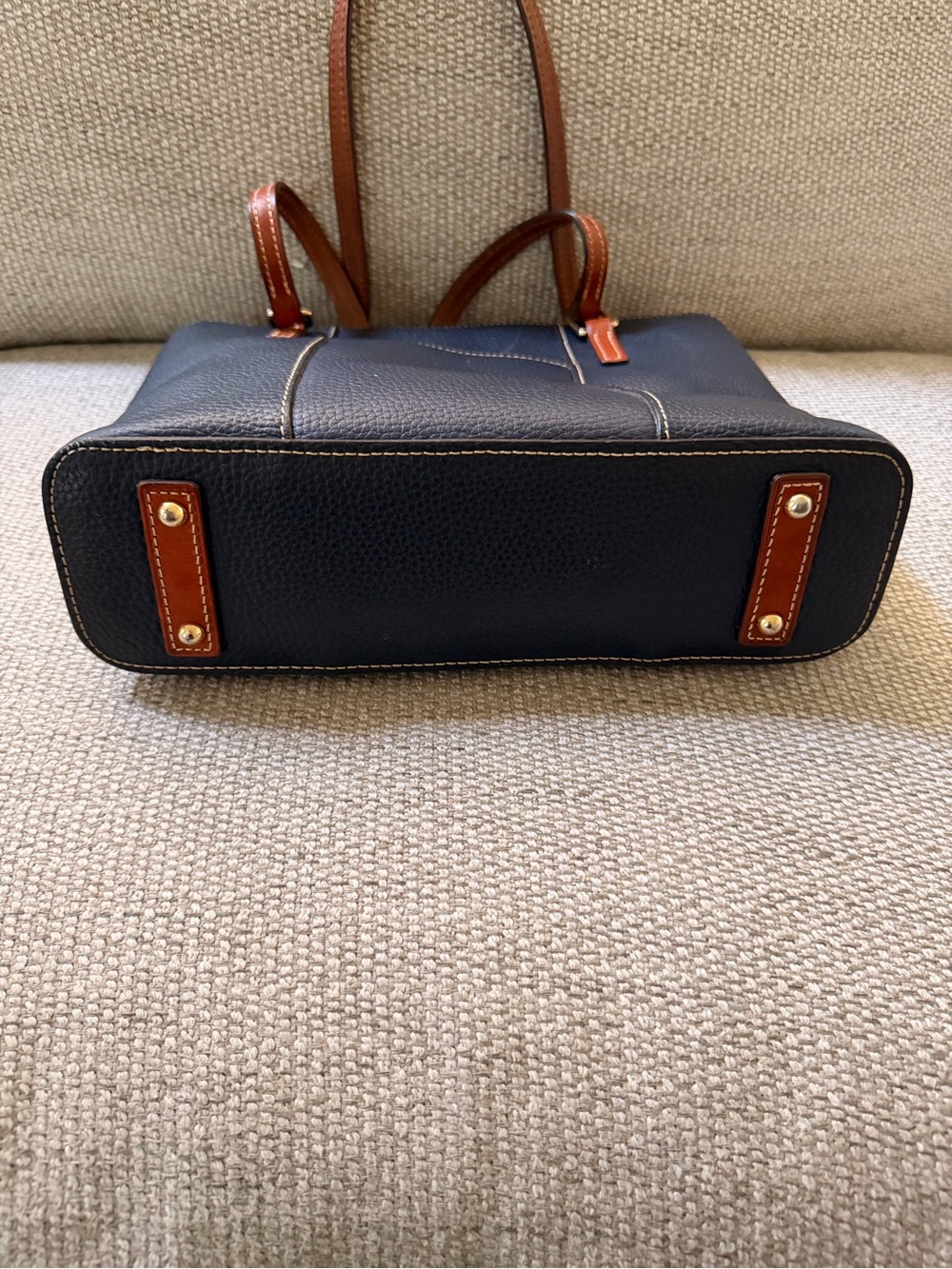 Dooney & Bourke Navy Pebble Leather Tote Red Lining - Picture 3 of 13